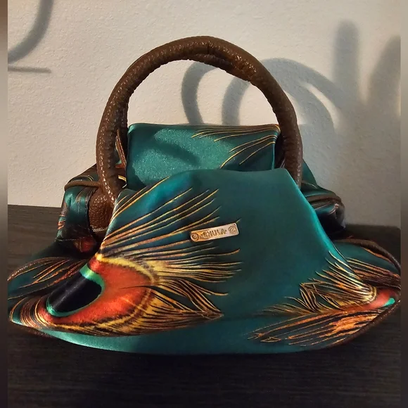 Chula Peacock Print Handbag - - Picture 1 of 5